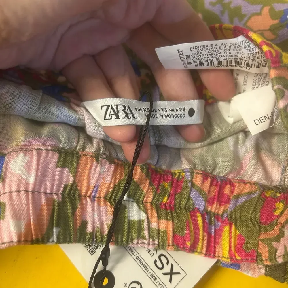Zara colorful geometric pattern shorts XS elastic waist